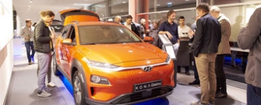 Denzel: VIPs begrüßen neue Hyundai
